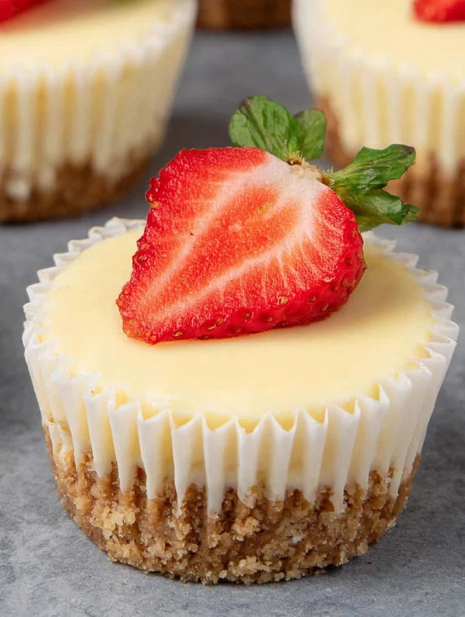 Easy Mini Cheesecakes