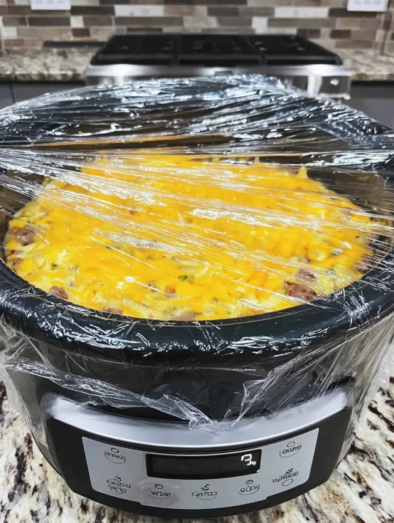 Overnight Slow Cooker Breakfast Casserole